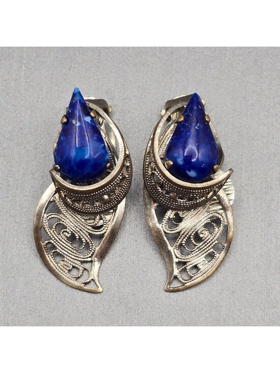 Estate Jewelry - Vintage West German Silver Filigree Clip On Earrings Blue Art Glass 1950s